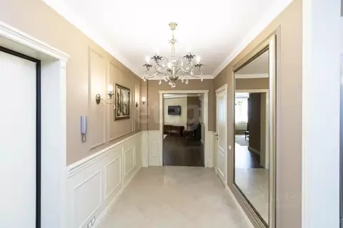 2-к кв. Тюменская область, Тюмень Комсомольская ул., 75 (98.0 м)