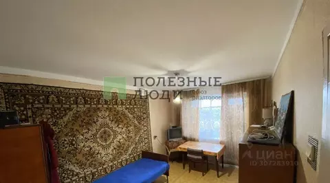 1-к кв. Курганская область, Курган Заозерный жилрайон, 3-й мкр, 2 ...