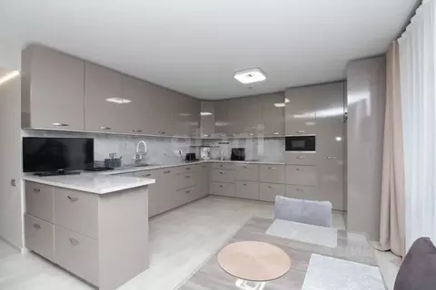 3-к кв. Красноярский край, Красноярск ул. Авиаторов, 3 (98.2 м)