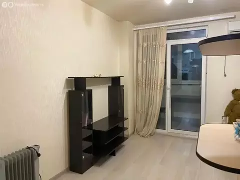 Квартира-студия: Волгоград, улица 51-й Гвардейской Дивизии, 28 (23.2 ...