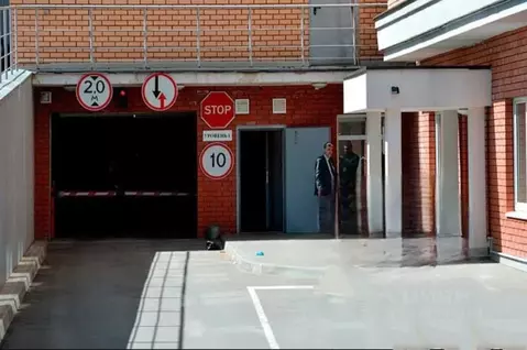 Гараж в Московская область, Красногорск Речная ул., 20к1 (15 м)