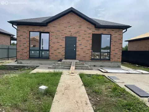 Дом в Новотитаровская, Сельская улица (110 м)