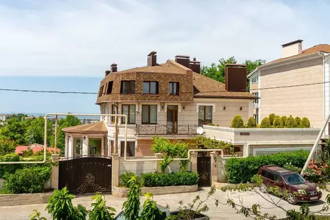 Дом в Севастополь ул. Тарутинская, 52 (593 м)