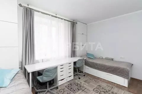 3-к кв. Тюменская область, Тюмень ул. Николая Зелинского, 21 (89.4 м)