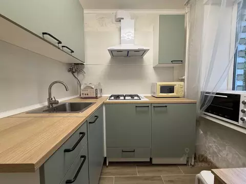 3-к кв. Санкт-Петербург Дрезденская ул., 24 (55.0 м)