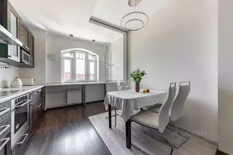 3-к кв. Санкт-Петербург Пулковская ул., 8к1 (108.0 м)