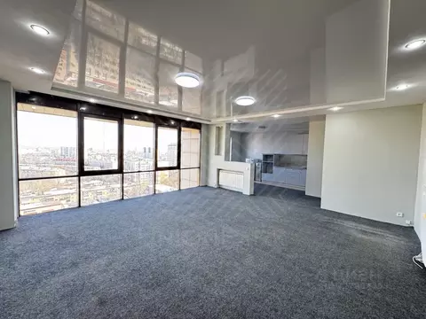 Офис в Челябинская область, Челябинск ул. Курчатова, 5в (168 м)