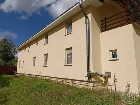 Дом в Ленинградская область, Ломоносовский район, Виллозское городское ...