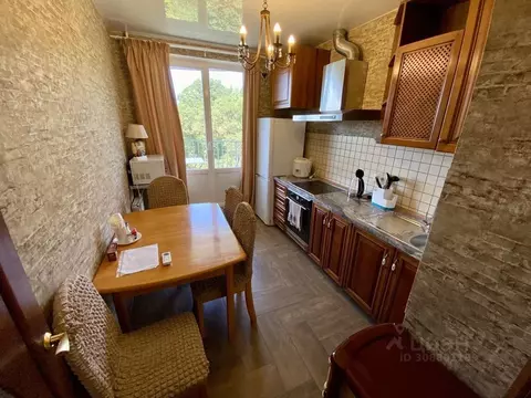 2-к кв. Краснодарский край, Сочи ул. Яна Фабрициуса, 7 (54.0 м)