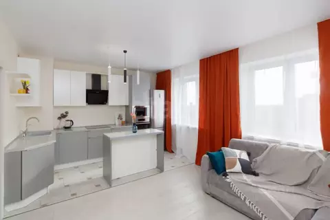 1-к кв. Тюменская область, Тюмень ул. Бориса Житкова, 6 (50.0 м)