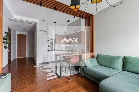 3-к кв. Санкт-Петербург Смольный просп., 17 (93.0 м)