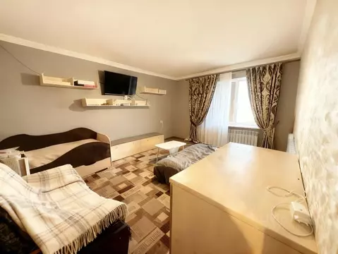 3-к кв. Крым, Ялта ул. Ореховая, 31к2 (78.5 м)