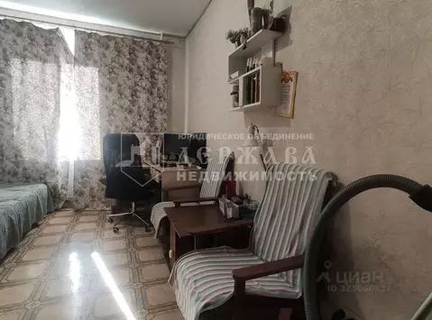 2-к кв. Кемеровская область, Междуреченск Коммунистический просп., 22 ...