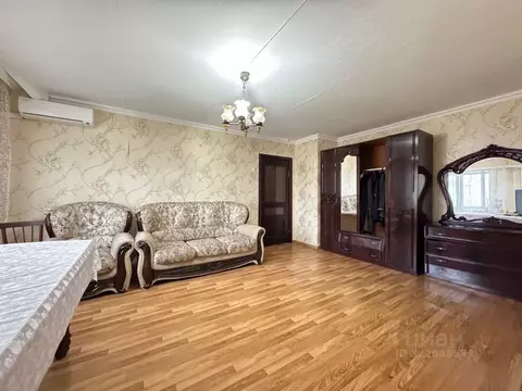 3-к кв. Кабардино-Балкария, Нальчик просп. Ленина (60.0 м)