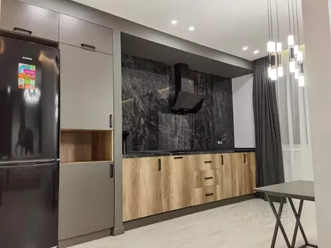 2-к кв. Воронежская область, Воронеж ул. Ворошилова, 1/3 (70.0 м)