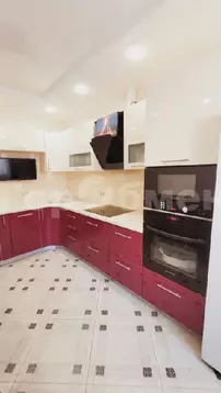 Продается 3-комнатная квартира