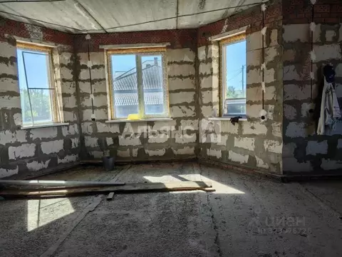 Дом в Ростовская область, Волгодонск пер. Удачный (364 м)