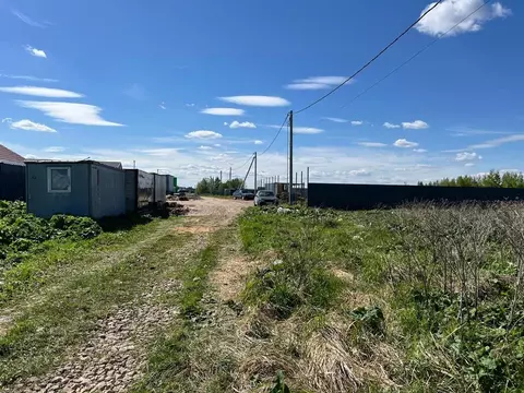 Участок в Московская область, Домодедово городской округ, д. Голубино ...