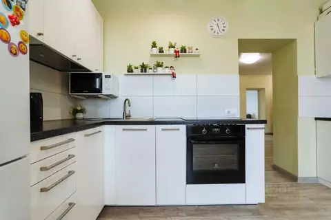 3-к кв. Башкортостан, Уфа ул. Энтузиастов, 13 (95.5 м)