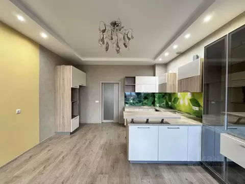 3-к кв. Ленинградская область, Мурино Всеволожский район, ул. Шоссе в ...