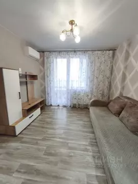 2-к кв. Волгоградская область, Волгоград ул. Расула Гамзатова, 21 ...