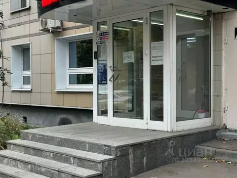 Торговая площадь в Москва Мантулинская ул., 2 (92 м)