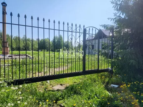 Участок в Ленинградская область, Приозерский район, Ромашкинское ...