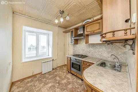 3-комнатная квартира: Челябинск, Трактовая улица, 21А (49 м)