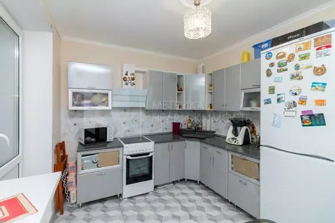 2-к кв. Тюменская область, Тюмень Новосибирская ул., 129 (62.0 м)