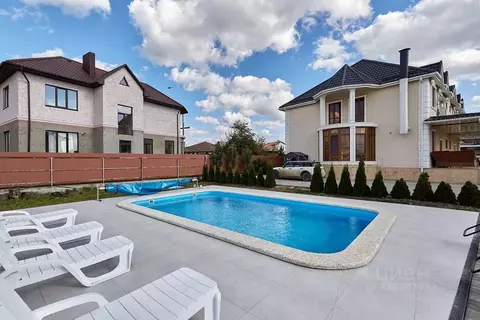 Дом в Краснодарский край, Краснодар Зеленая долина кп,  (360 м)