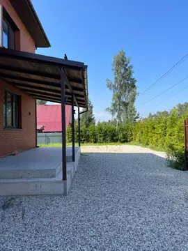 Коттедж в Псковская область, Псковский район, Логозовская волость, д. ...