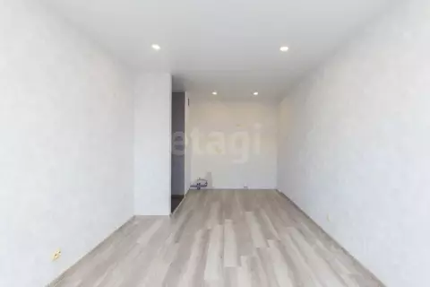 Студия Тюменская область, Тюмень ул. Стройотрядовская, 6 (25.6 м)