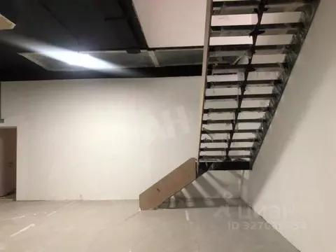 Производственное помещение в Москва Ленинградское ш., 37к1 (1800 м)