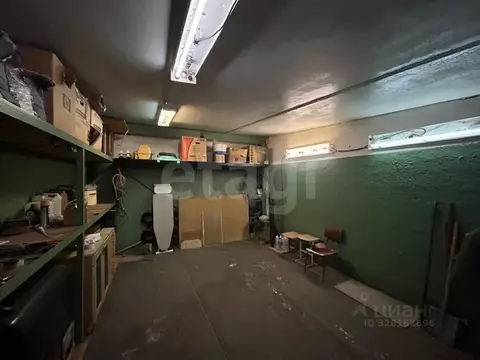 Гараж в Ямало-Ненецкий АО, Новый Уренгой проезд Производственный, 13 ...