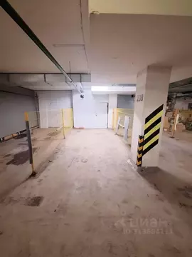 Гараж в Свердловская область, Екатеринбург ул. Вильгельма де Геннина, ...