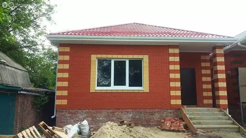 Дом в Ростов-на-Дону, Особенная улица (90 м)