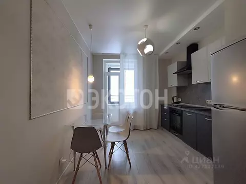 2-к кв. Санкт-Петербург Кременчугская ул., 17к2 (68.0 м)