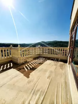 4-к кв. Кабардино-Балкария, Нальчик ул. Атажукина, 2А (219.0 м)