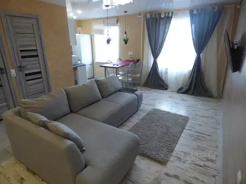 3-к кв. Липецкая область, Липецк ул. Космонавтов, 8 (68.0 м)