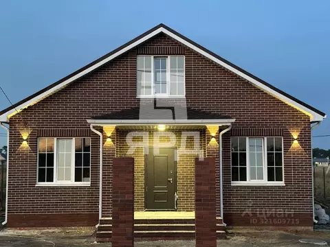 Дом в Ростовская область, Неклиновский район, с. Новобессергеневка ...