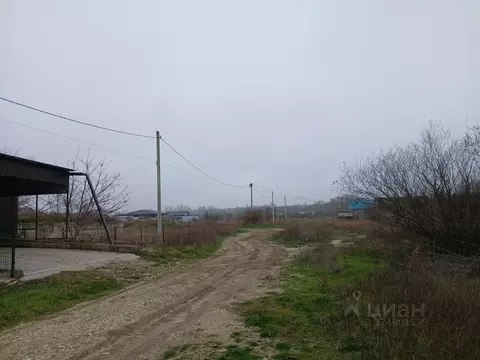 Участок в Краснодарский край, Абинск ул. Сургутская (7.5 сот.)