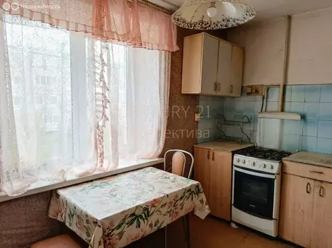 2-комнатная квартира: село Строкино, посёлок Дубки, 2 (53 м)