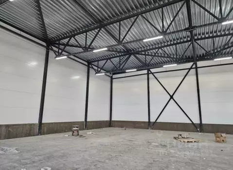 Склад в Санкт-Петербург пос. Петро-Славянка, Софийская ул. (700 м)