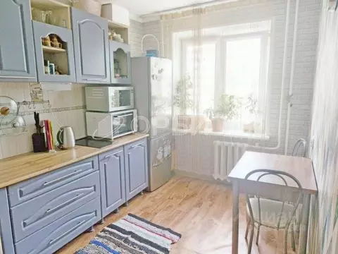 2-к кв. Тюменская область, Тюмень ул. Домостроителей, 34 (50.0 м)