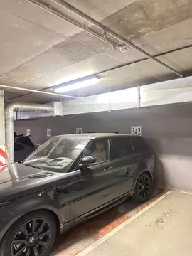 Гараж в Санкт-Петербург Полтавский проезд, 2 (13 м)