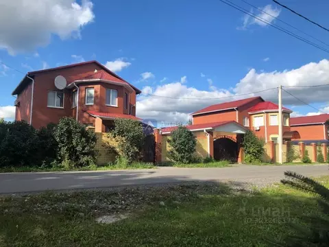 Коттедж в Тюменская область, Тюменский район, с. Луговое Южная ул., 1 ...