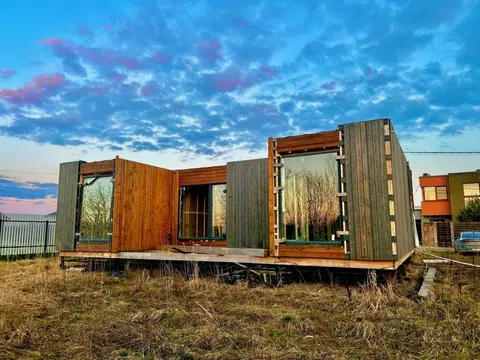 Дом в Ленинградская область, Тосненский район, Федоровское городское ...