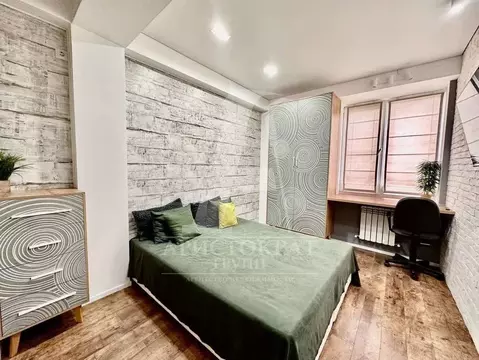 2-к кв. Ставропольский край, Пятигорск ул. Адмиральского, 1А (70.0 м)