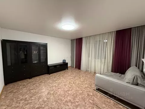 3-к кв. Красноярский край, Красноярск Караульная ул., 44 (69.7 м)