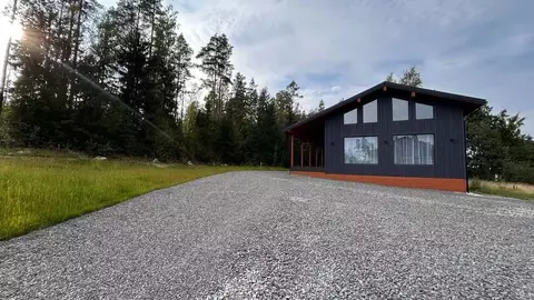 Дом в Ленинградская область, Приозерский район, пос. Сосново, ...